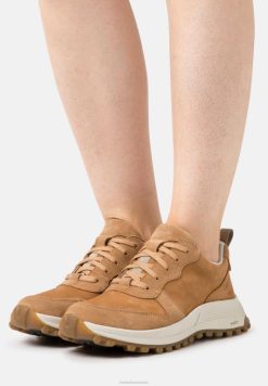 baskets clarks atl trek free wp marron clair unisexe N6R8B6899 Clarks bronzage léger
