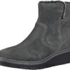 Bottine Ivery Jet pour femme en daim doublé chaud gris foncé Clarks femmes N6R8B2638 Clarks daim doublé chaud gris foncé